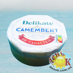 Сыр Камамбер в дереве Camembert Delikate 200г