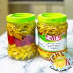Маринованный острый перец ассорти