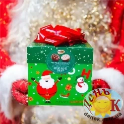 Конфеты Коробка с бантом зеленая