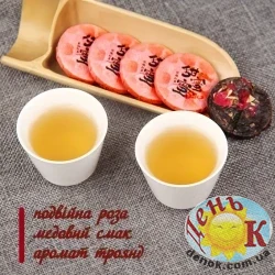 Черный чай Шу Пу Эр с двойной розой медовый аромат